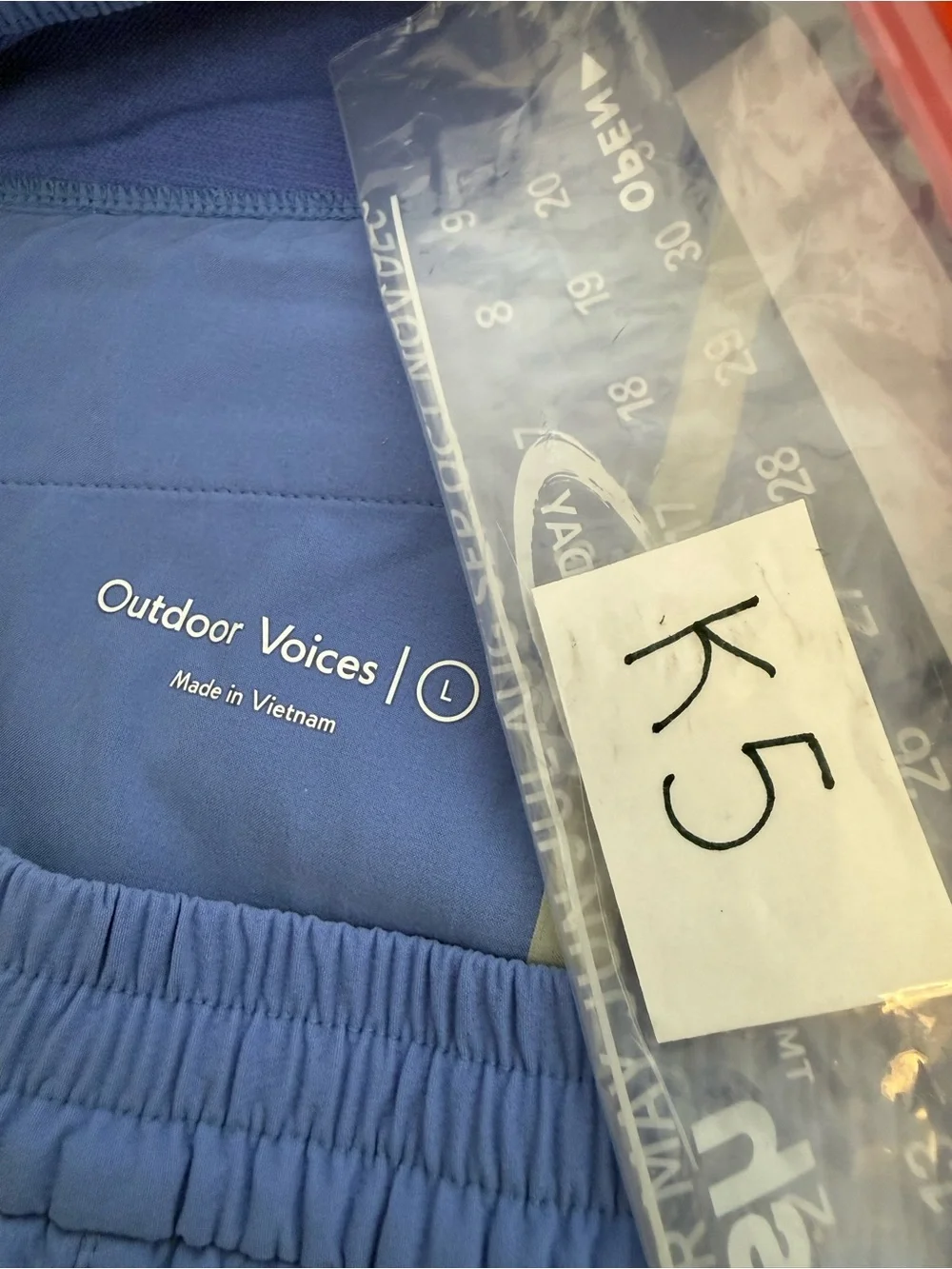 Outdoor Voices RecTrek 7” Shorts Men's Size Large Blue  Drawstring Activewear